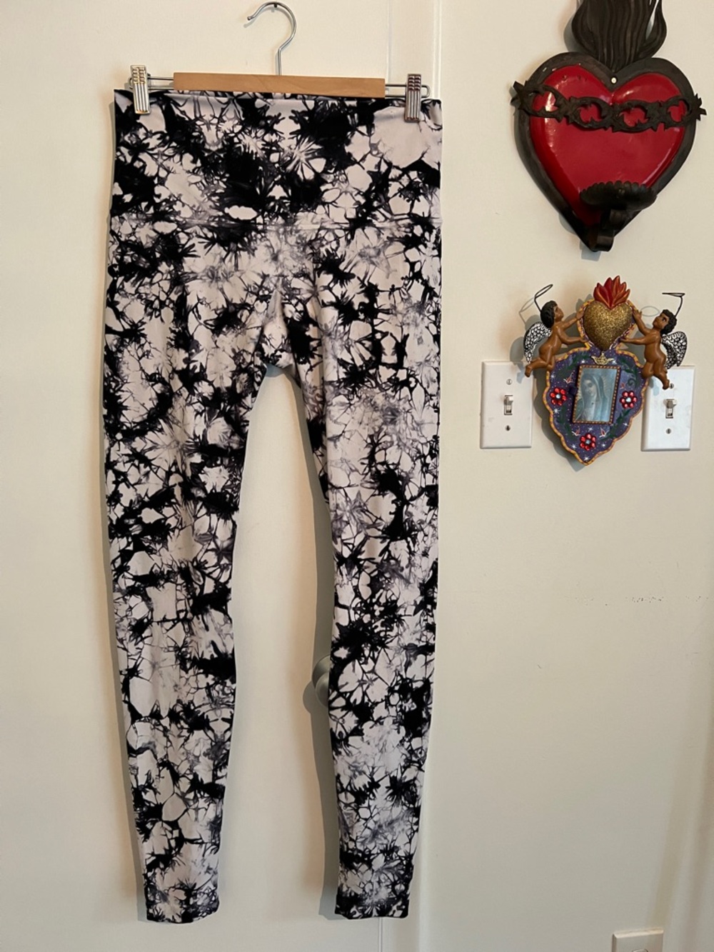 Lululemon Wunder Under Extra High-Rise 29" Shibori – Size 12 – EUC